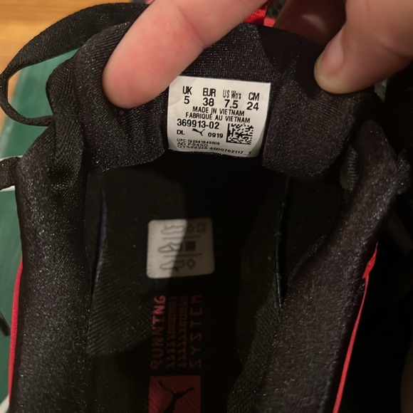 WOMENS PUMA SNEAKERS - Picture 4 of 5